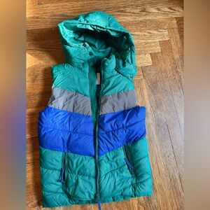 Boden Green and Blue Kids Puffer Vest, 9-10